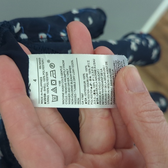 Banana Republic cocktail dress. Women's size 4. Navy floral dress. - Picture 4 of 8